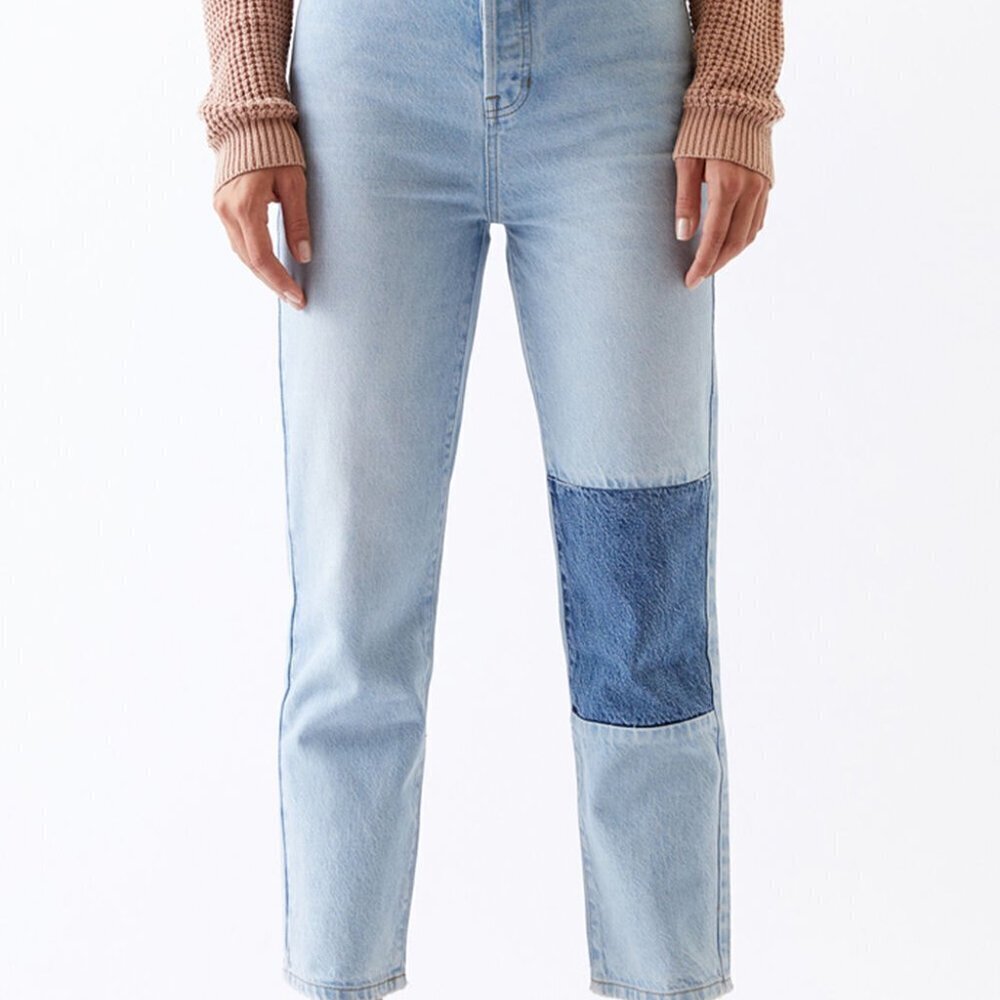 PacSun Light Contrast Patched Knee Panel High Waisted Straight Leg Jeans size 26